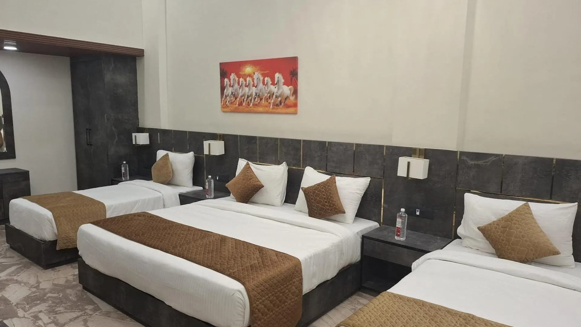 Shrigo Hotel Banaras Varanasi