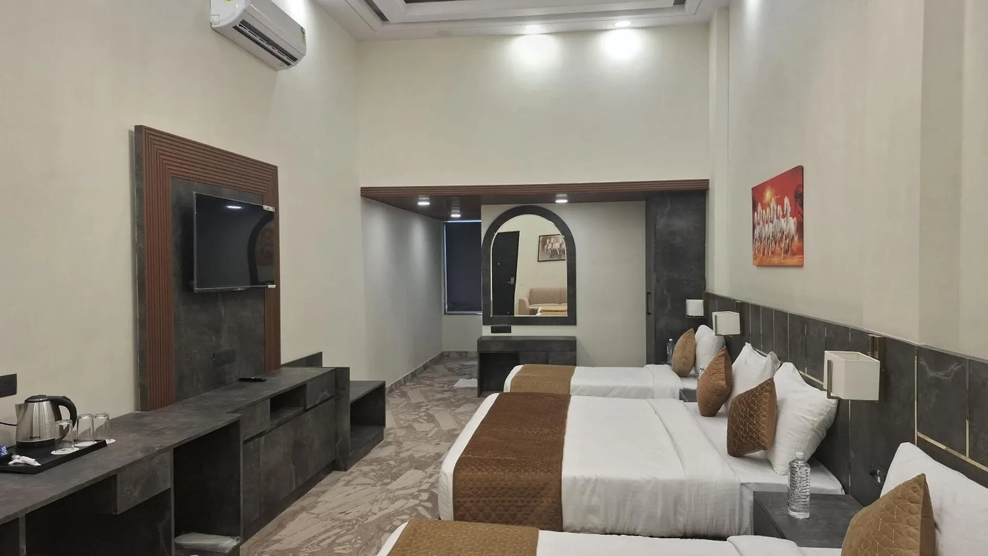 Shrigo Hotel Banaras Varanasi